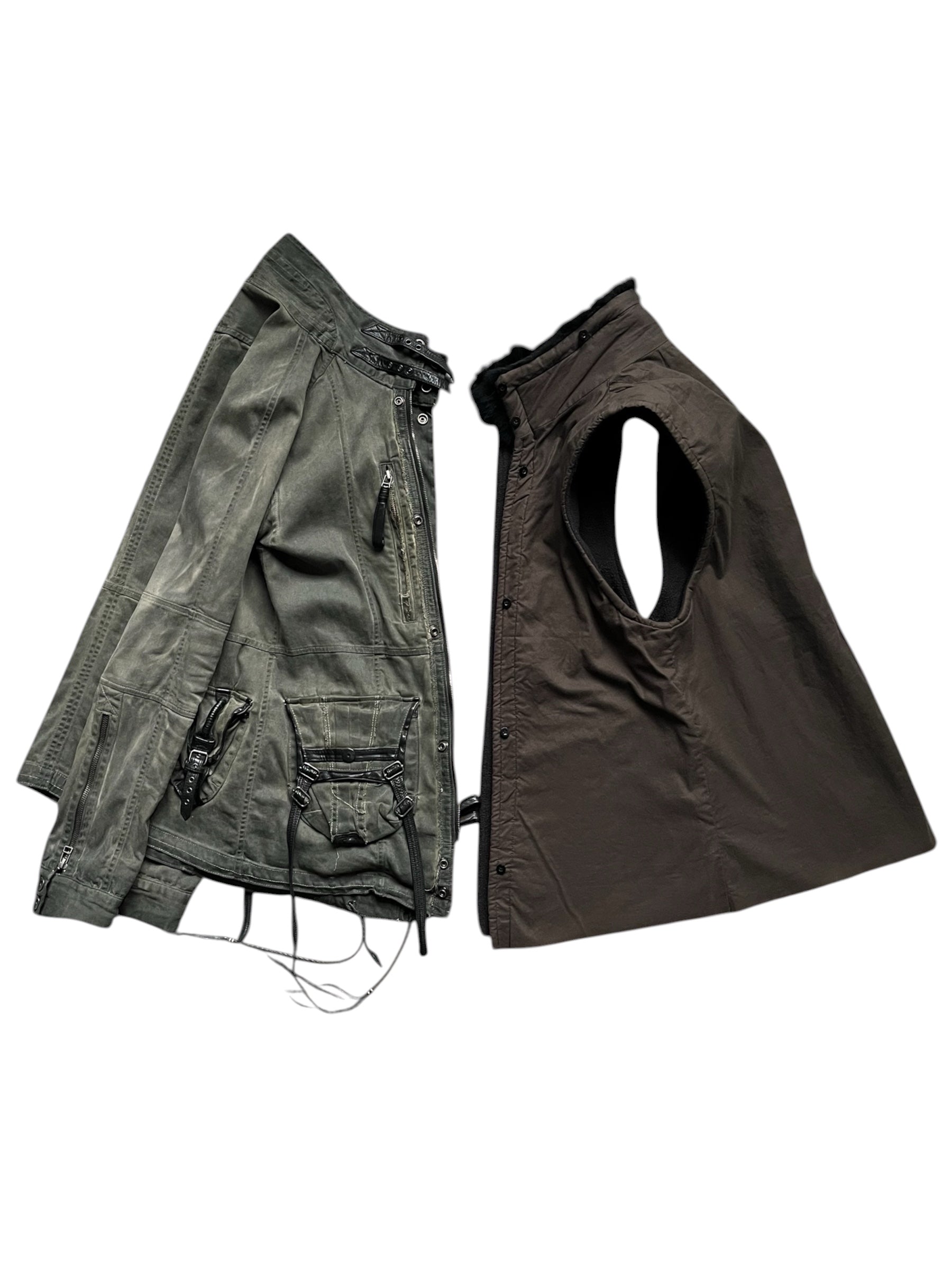 KMRii black shadow military jacket with structured design and front pockets, classic 2000s style for a modern edgy look.