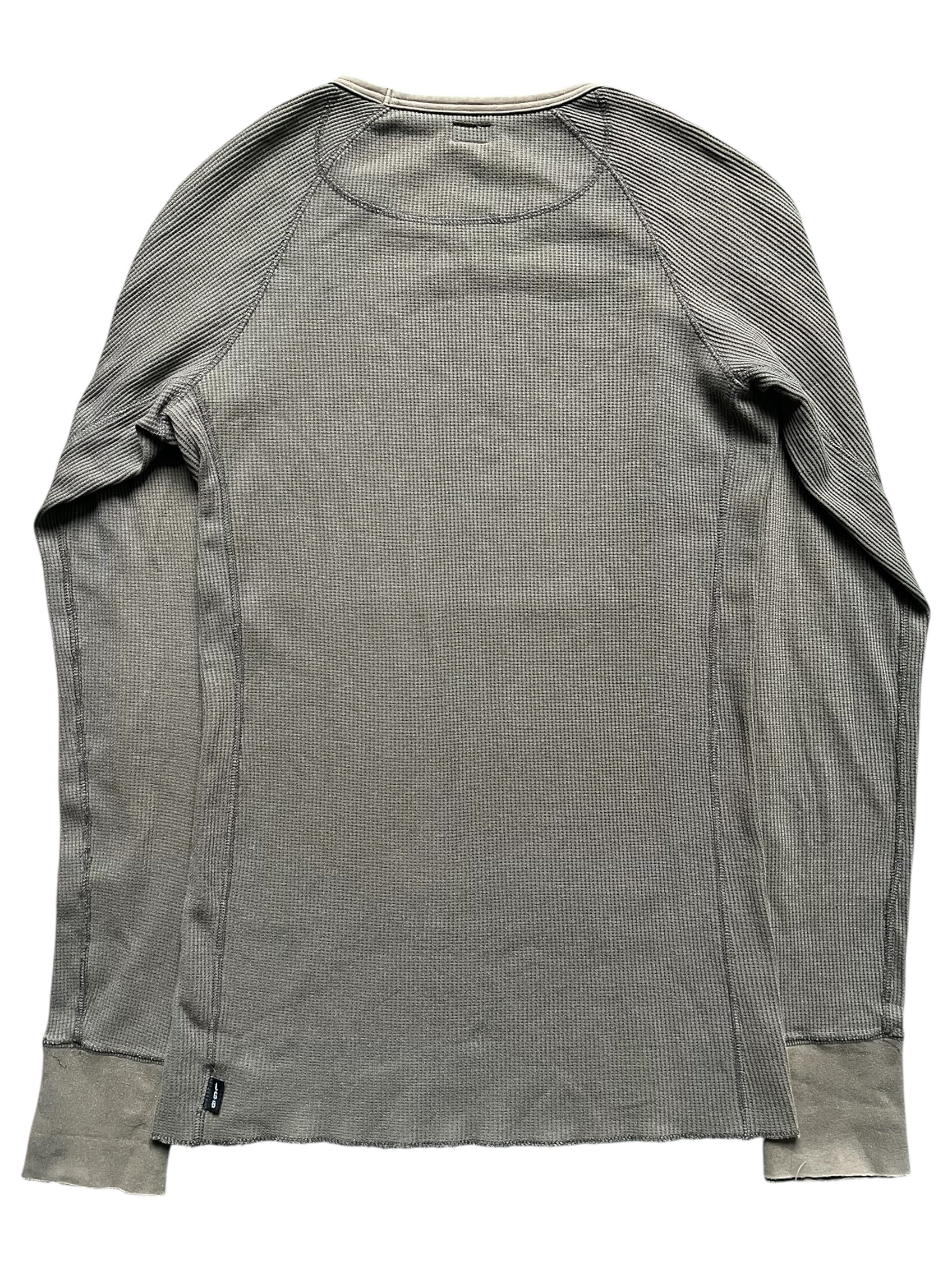 Le Grande Bleu military green long sleeve thermal shirt with ribbed cuffs and collar, casual and comfortable for everyday wear.
