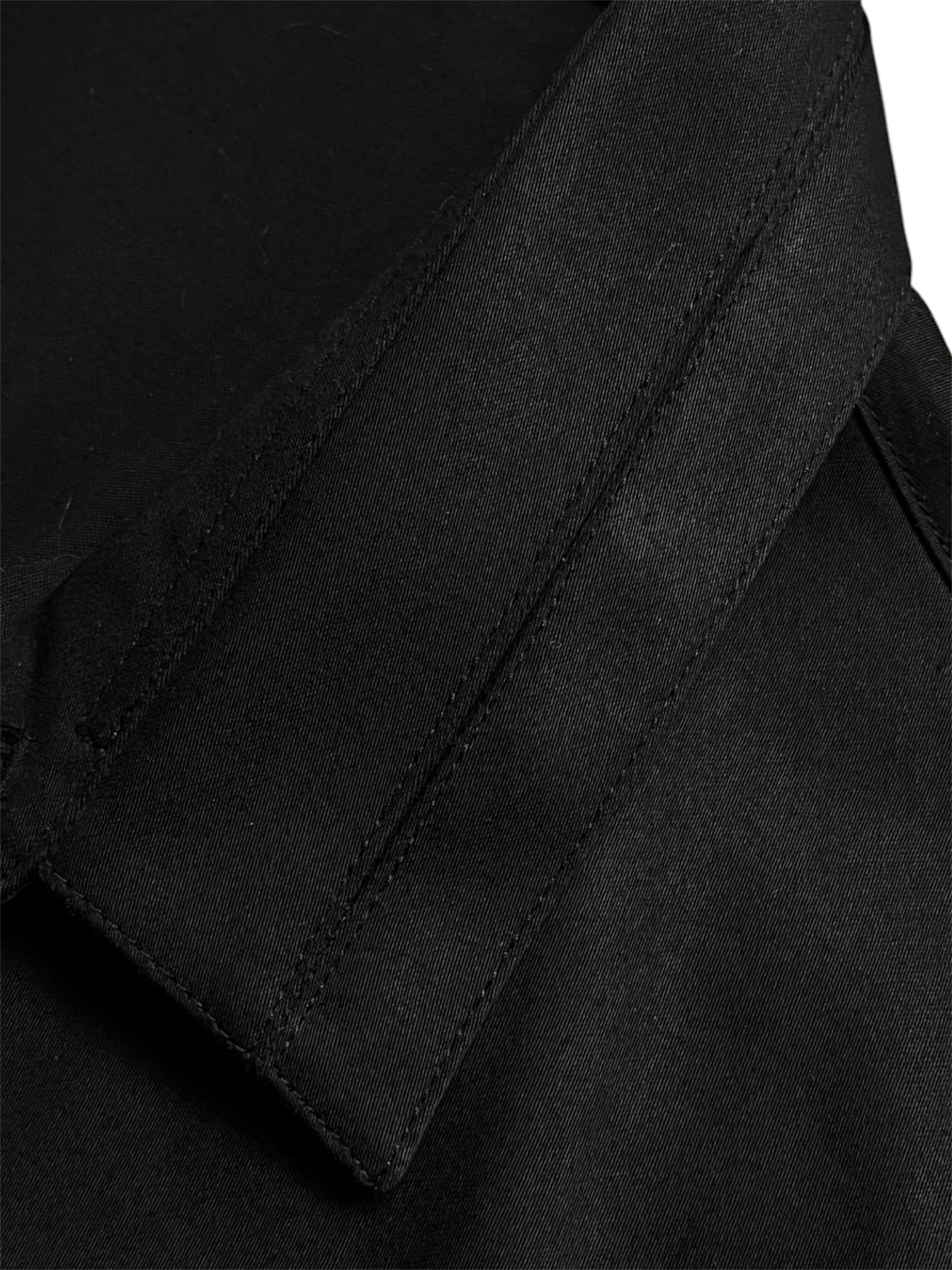 SS03 "Follow Me" Bee Black Shirt