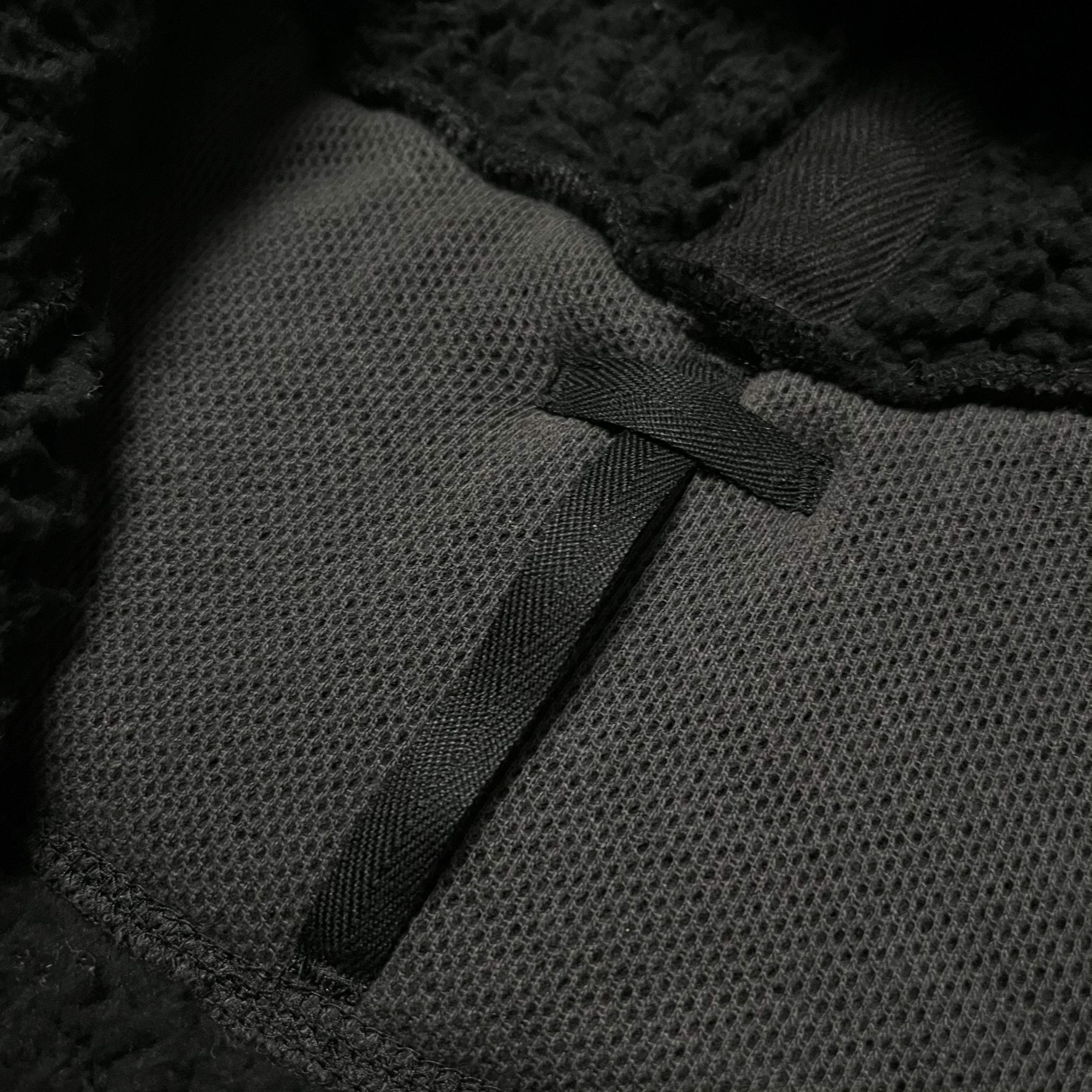 Le Grande Bleu Sherpa Boxer Zip-Up Hoodie featuring a cozy fleece interior and a casual zip-front design on soft fabric.