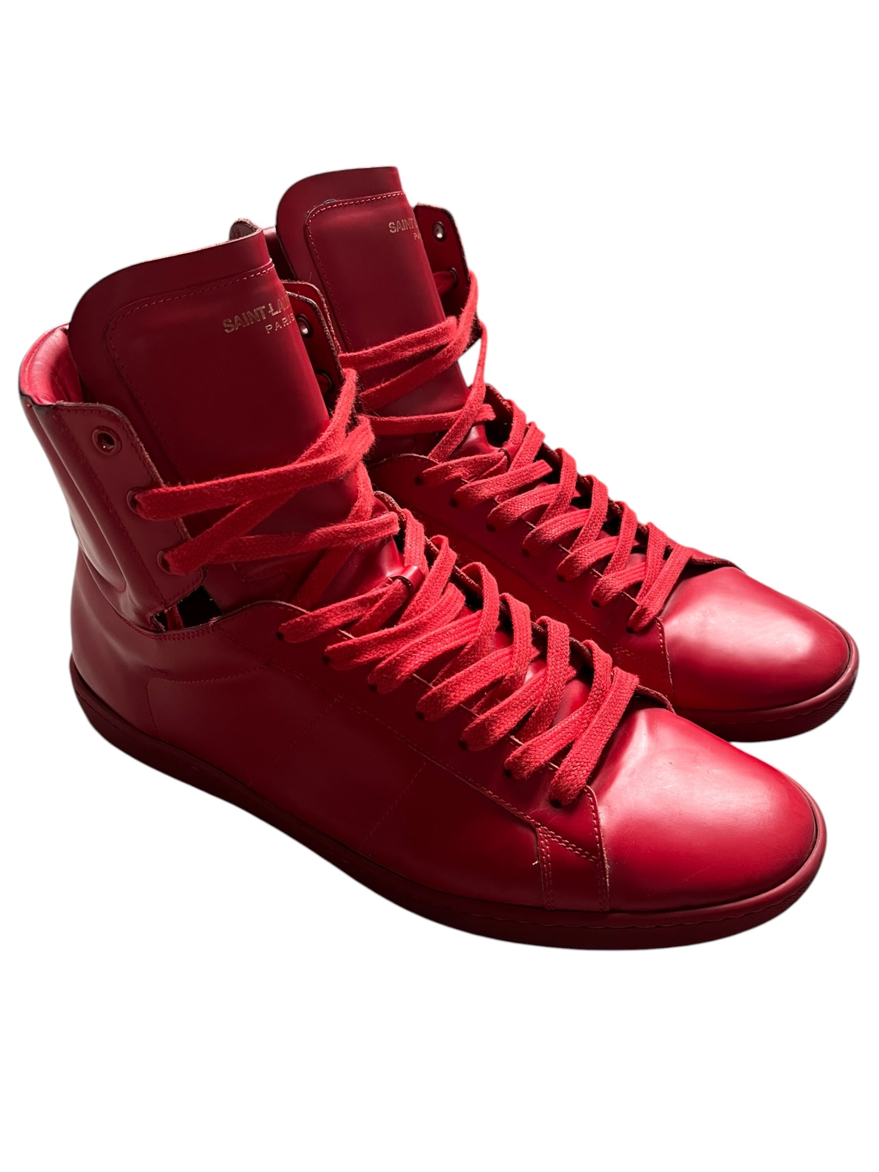 Saint Laurent AW16 Court Classic SL/01H high top sneakers with sleek leather design and white rubber soles.