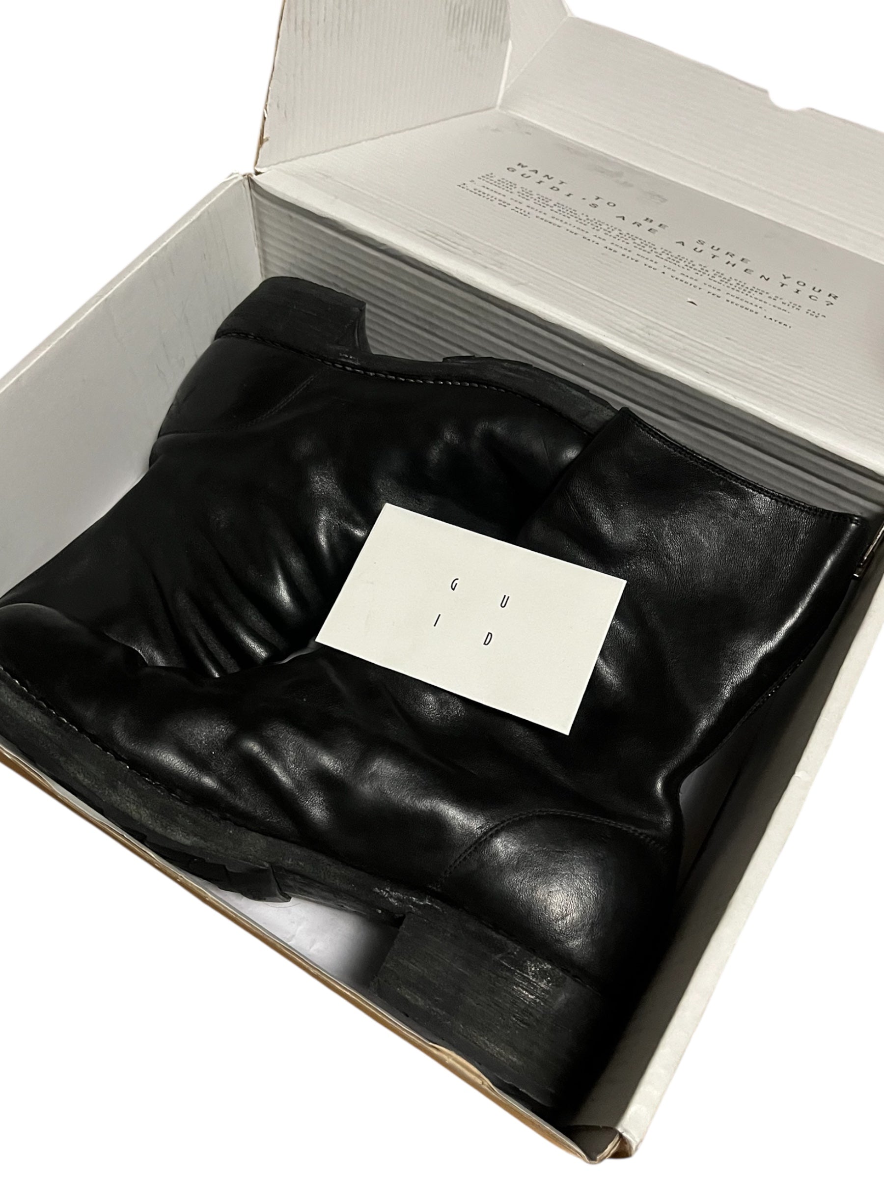 Guidi black full grain leather horse back zip boots with sleek design and sturdy sole, showcasing high-quality craftsmanship.