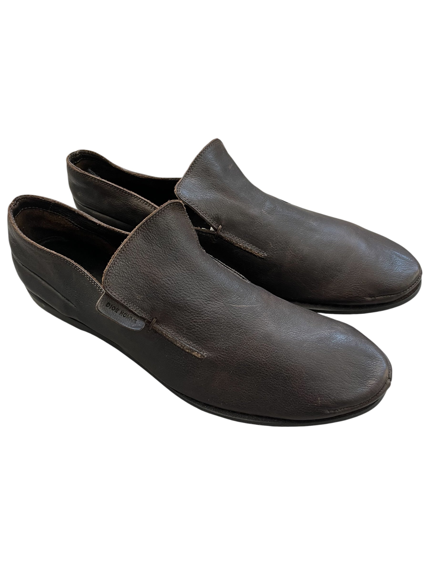 Dior SS05 brown calfskin loafers, stylish men's shoes with sleek design and polished finish, perfect for smart casual wear.
