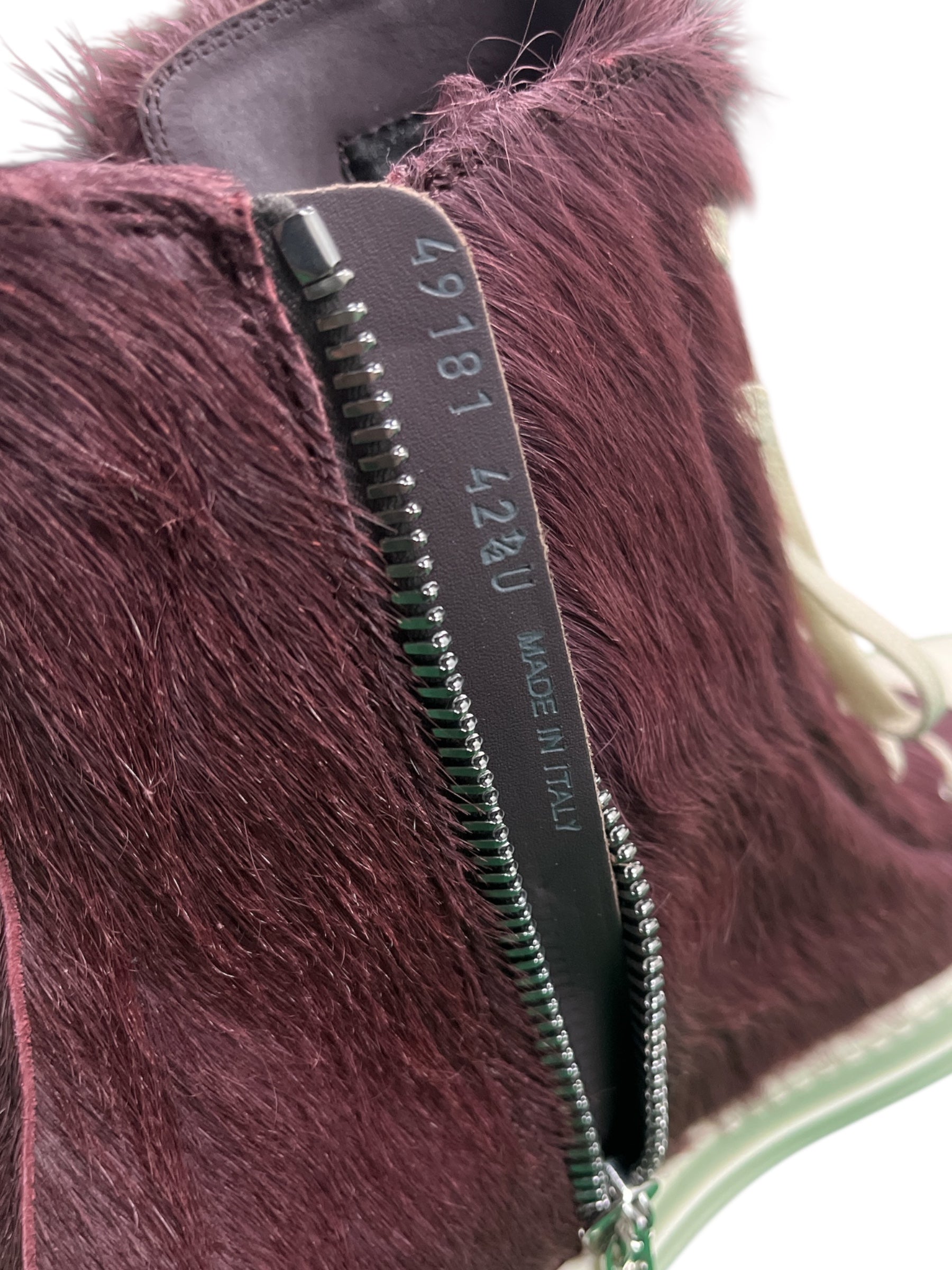Rick Owens FW23 Luxor Amethyst Pony Hair Ramone Sneakers, stylish shoes featuring vibrant purple pony hair and modern design.