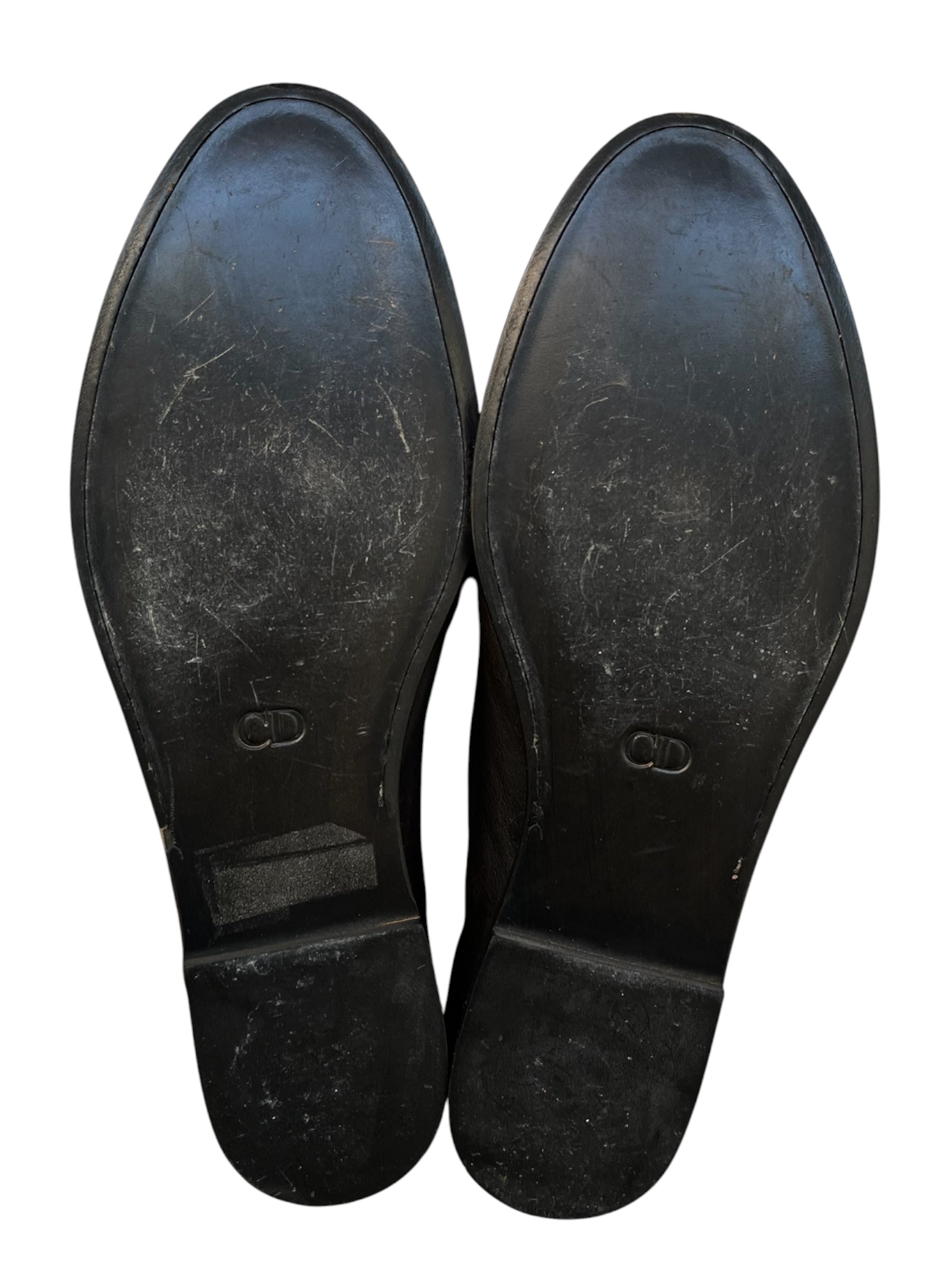 Dior SS05 brown calfskin loafers, stylish men's shoes with sleek design and classic loafer silhouette.