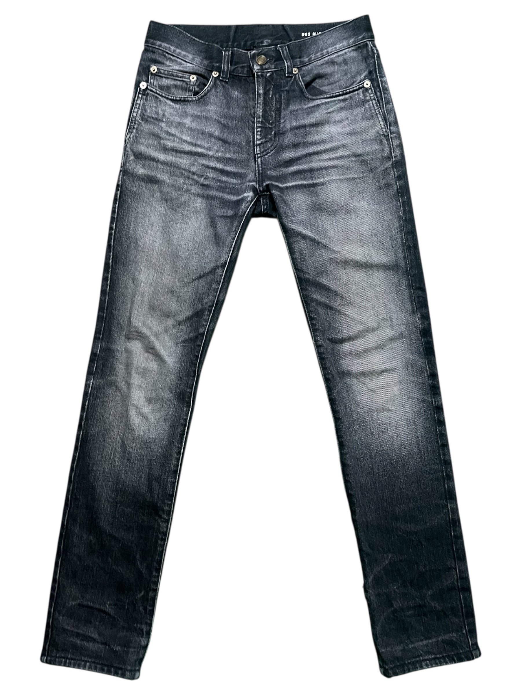 AW17 D02 University Washed Black Denim